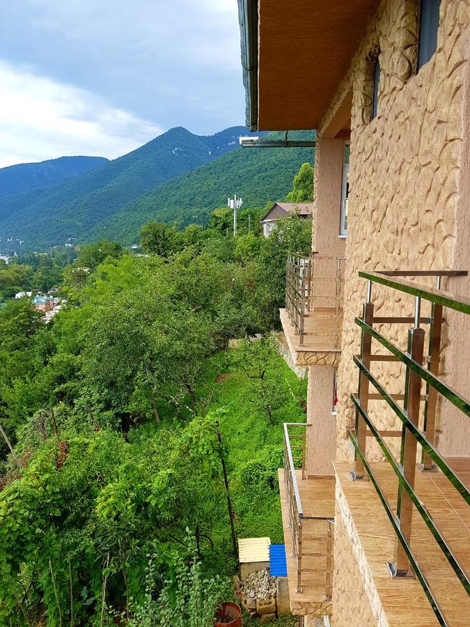 Guesthouse On Sovhoznaya 18 Гагра Екстериор снимка