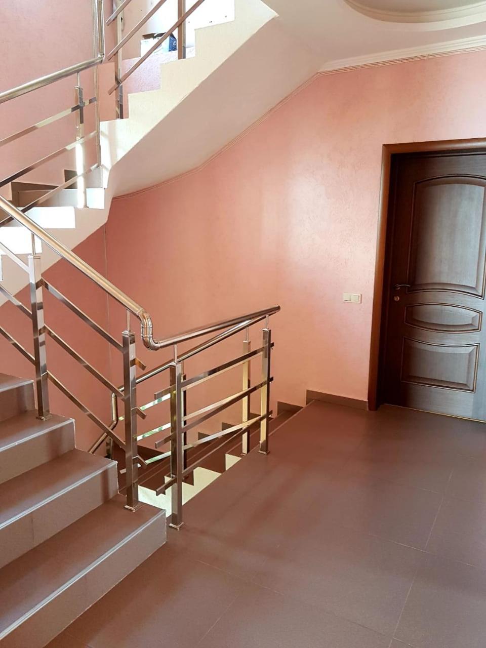 Guesthouse On Sovhoznaya 18 Гагра Екстериор снимка