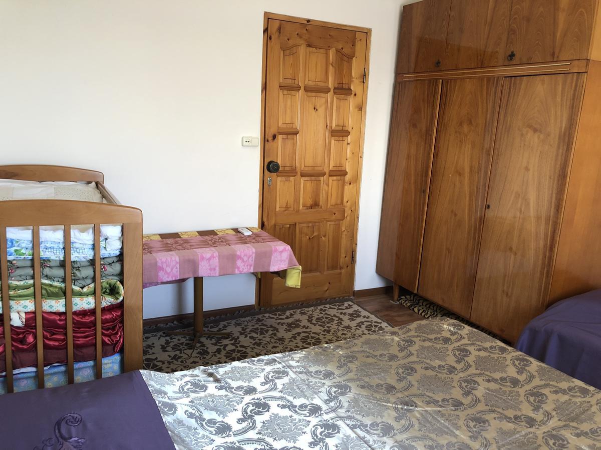 Guesthouse On Sovhoznaya 18 Гагра Екстериор снимка